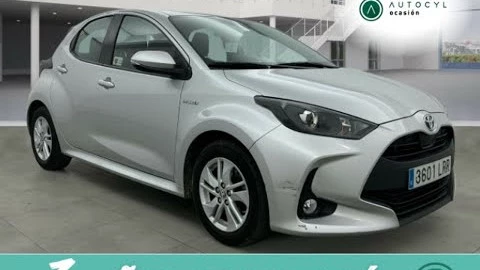 Toyota Yaris 1.5 120H Business Plus