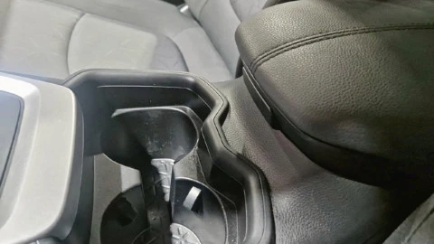 Toyota Rav4 2.5l 220H Advance