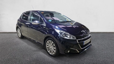 Peugeot 208 5P STYLE 1.2L PureTech 60KW (82CV)