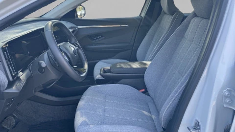 Renault Megane E-Tech Equilibre EV40 96kW (130CV) standard ch.