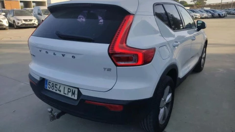 Volvo XC40 1.5 T2 Momentum Core Auto