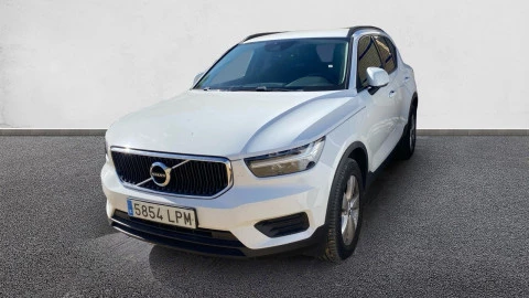 Volvo XC40 1.5 T2 Momentum Core Auto