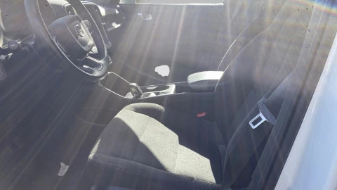 Volvo XC40 1.5 T2 Momentum Core Auto