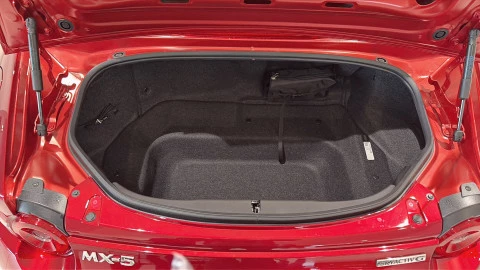Mazda MX-5  ST 1.5 Skyactiv-G Homura