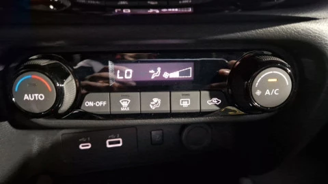 Nissan juke DIG-T 84 kW (114 CV) Ikon Edition Kiiro