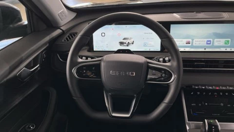 EBRO S400 1.5 DHE HEV Excellence CVT