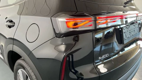 EBRO S400 1.5 DHE HEV Excellence CVT