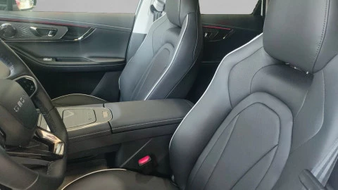 Omoda 5 EV EV 61 kWh Premium