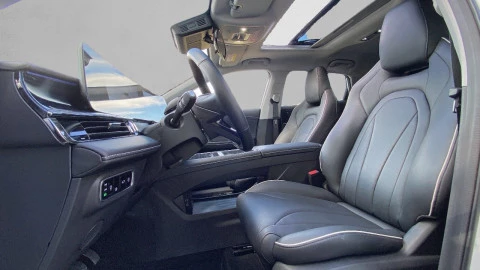 Omoda 5 EV EV 61 kWh Premium