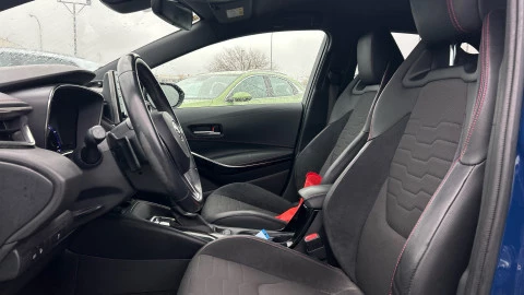 Toyota Corolla 2.0 180H ADVANCE E-CVT