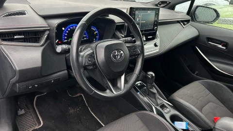 Toyota Corolla 2.0 180H ADVANCE E-CVT
