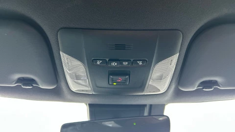 Toyota Corolla 2.0 180H ADVANCE E-CVT