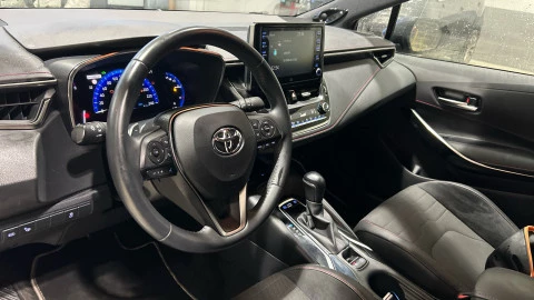 Toyota Corolla 2.0 180H ADVANCE E-CVT