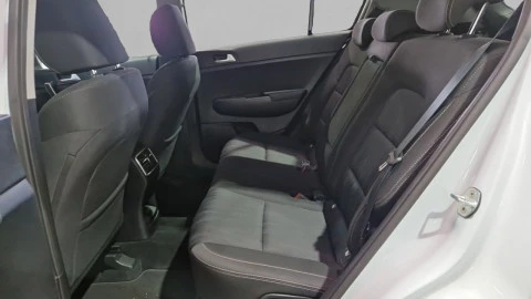 Kia Sportage 1.6 CRDi 100kW GT Line Essential DCT 4x4