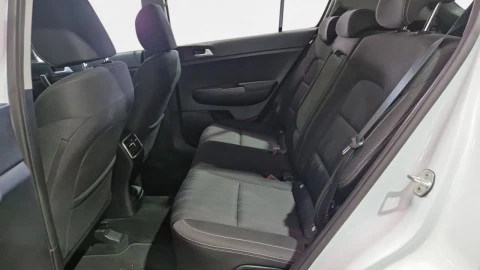 Kia Sportage 1.6 CRDi 100kW GT Line Essential DCT 4x4