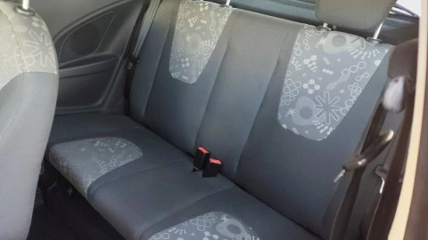 Ford KA Black & White Ed. 1.2 Duratec A.-St.-St.