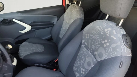 Ford KA Black & White Ed. 1.2 Duratec A.-St.-St.