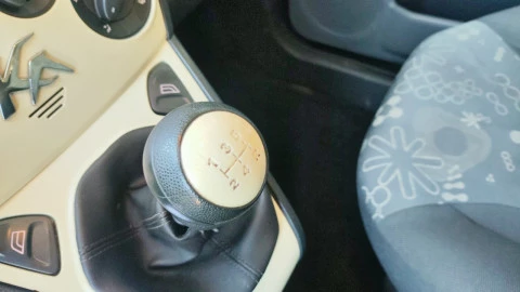 Ford KA Black & White Ed. 1.2 Duratec A.-St.-St.