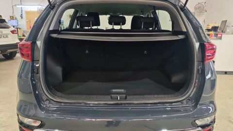 Kia Sportage 1.6 MHEV Business 100kW (136CV) 4x2