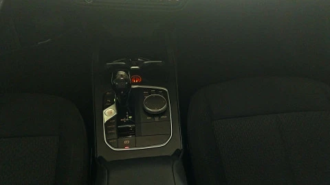 BMW Serie 1  F40 118i