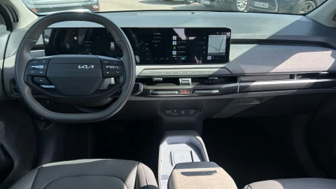 Kia EV3 Earth Standard Range