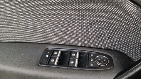 Renault Captur techno TCe 67kW (90CV)