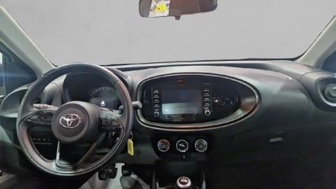 Toyota Aygo X Cross 1.0 VVT-I 72CV Play