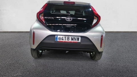 Toyota Aygo X Cross 1.0 VVT-I 72CV Play