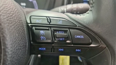 Toyota Aygo X Cross 1.0 VVT-I 72CV Play