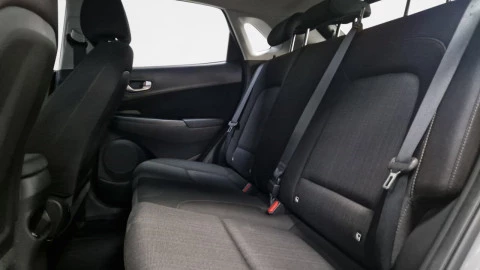 Hyundai Kona 1.6 GDI HEV Maxx DCT