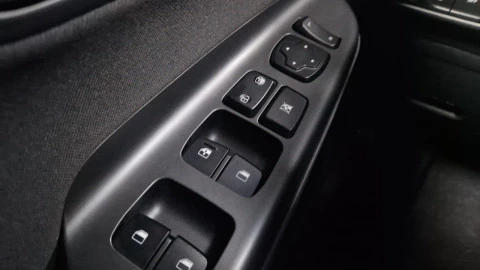 Hyundai Kona 1.6 GDI HEV Maxx DCT