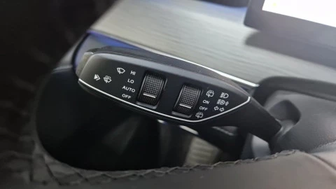 EBRO S800 1.5 TGDI PHEV Premium E-CVT