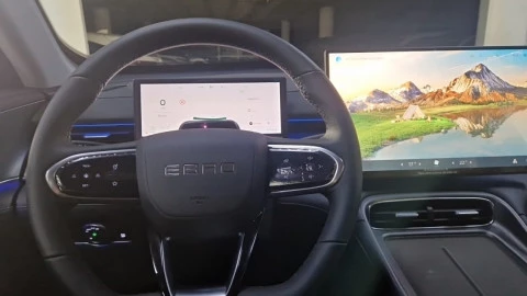 EBRO S800 1.5 TGDI PHEV Premium E-CVT