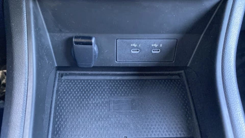 Renault Captur techno Eco-G 100cv (74 kW)