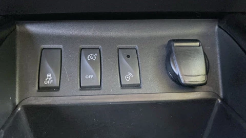 Dacia Spring Essential Electric 33kW (45CV)