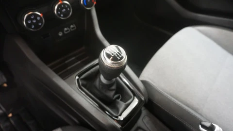 Renault Clio Evolution TCe 90 (67kw)