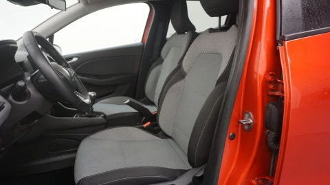 Renault Clio Evolution TCe 90 (67kw)