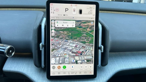 Volvo EX30 Single Motor Extended Range Plus Auto