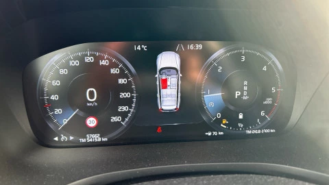 Volvo V60 2.0 B4 (G) Momentum Auto