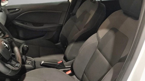 Renault Clio Authentic SCe 49 kW (67CV)