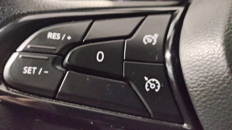 Renault Clio Authentic SCe 49 kW (67CV)