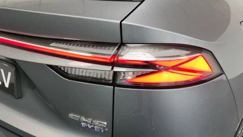 MG HS 1.5T PLUG IN HYBRID LUXURY