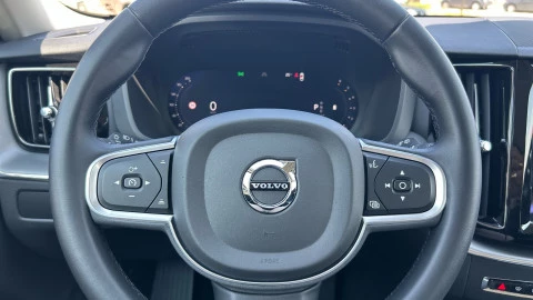 Volvo XC60 2.0 B4 D Core Auto