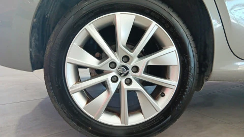 Skoda Kamiq 1.0 TSI 85kW (115CV) Active