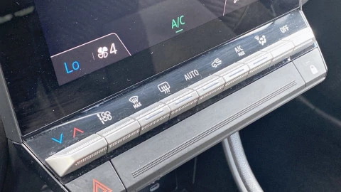 Renault Captur techno Eco-G 100cv (74 kW)