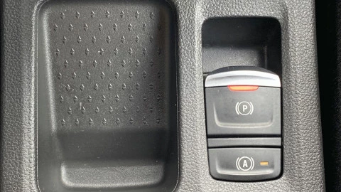 Renault Captur techno Eco-G 100cv (74 kW)