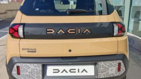 Dacia Spring Extreme Electric 48kW (65CV)