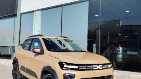 Dacia Spring Extreme Electric 48kW (65CV)