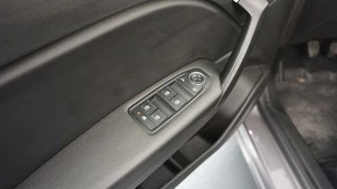 Renault Captur equilibre TCe 67kW (90CV)