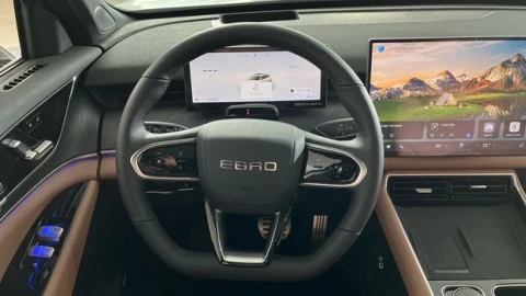 EBRO S900 PHEV 1.5 TGDI 3DHT 4X4 Luxury